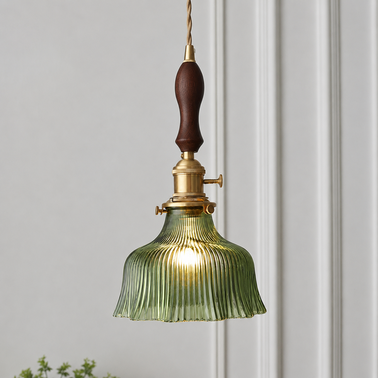Nordic luxury green glass pendant light - retro style